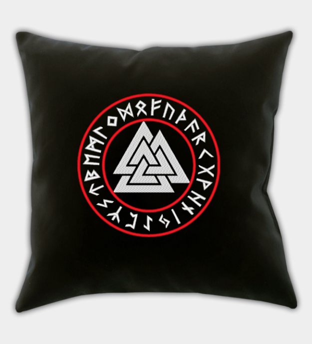 Valknut-riimu brodeerattu tyynynpäällinen