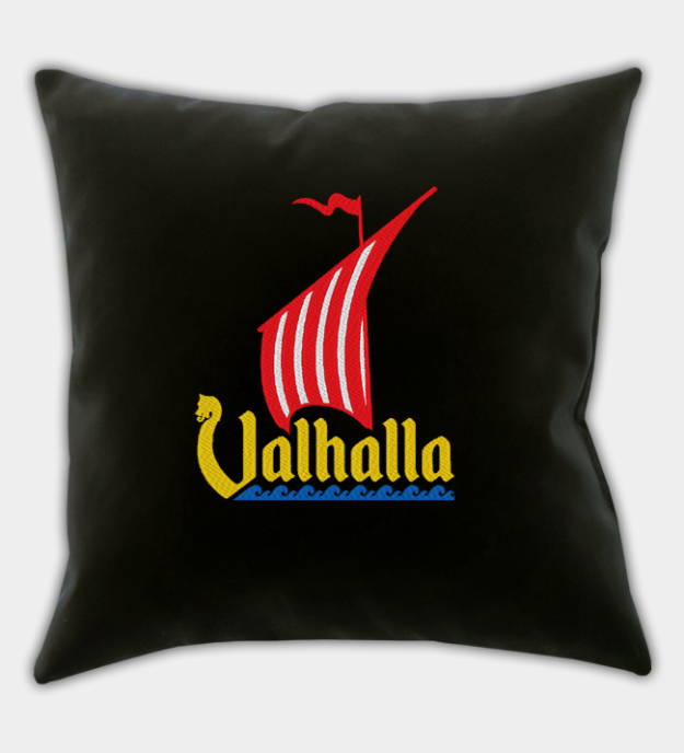 Viikinkialus brodeerattu tyynynpäällinen